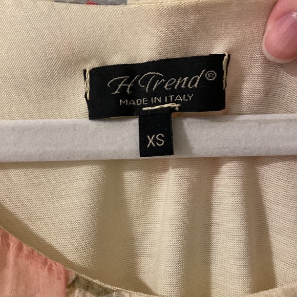 H Trend 100% sheer silk bat sleeve top with viscose cami in floral print - Picture 2 of 5